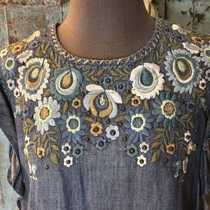 Double D Ranch Floral Embroidered Chambray Flutter Sleeveless Top Flowers XS